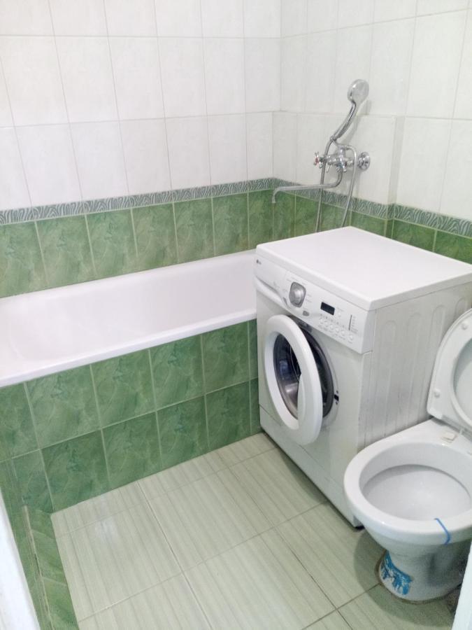 Appartamento Район Деснянской Правды Černihiv Esterno foto
